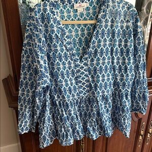 Vineyard Vines Blue & White Floral V-Neck Peplum Tunic